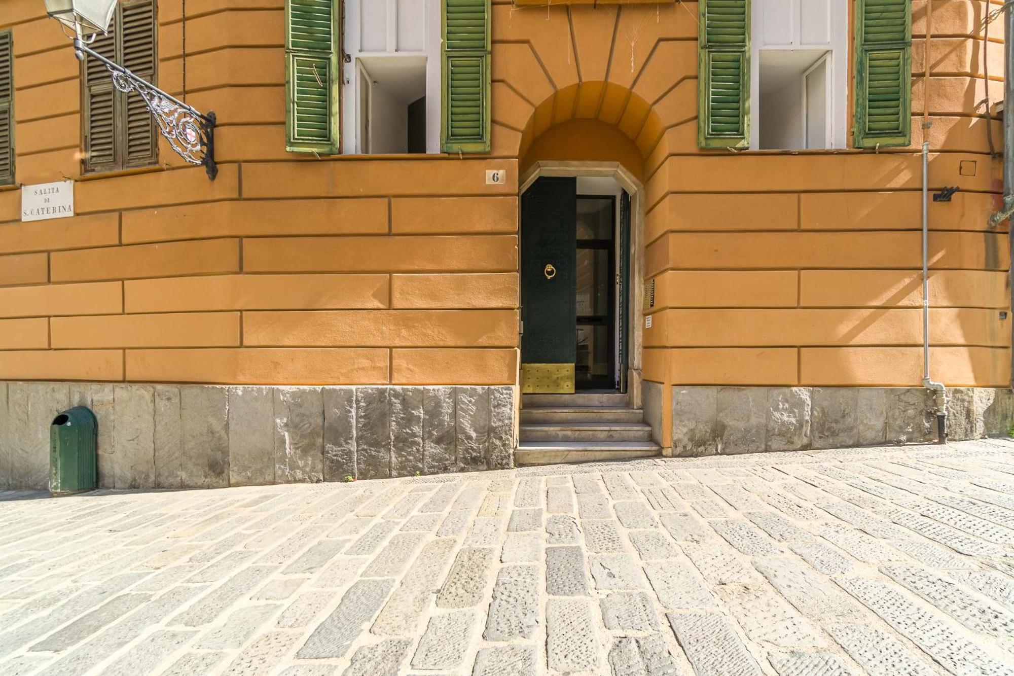 The Elegance Of Genoa! Santa Caterina Charming